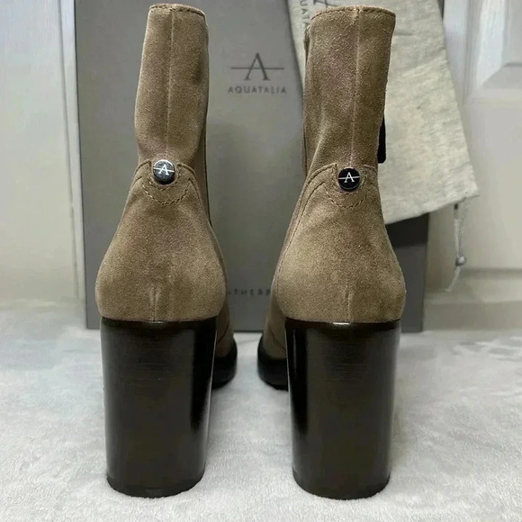 Aquatalia SZ 10 Taupe Ilenia Boots - Picture 5 of 8
